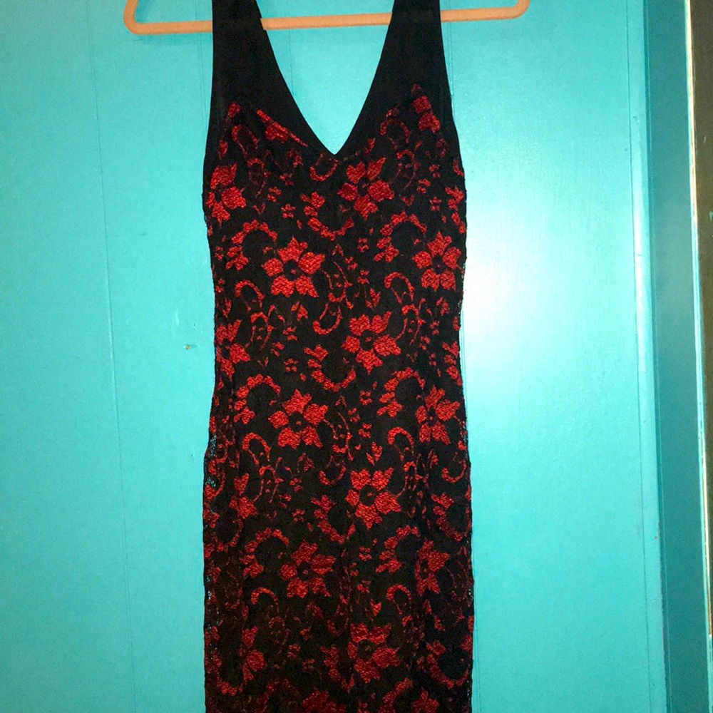 Almost Famous floral dress